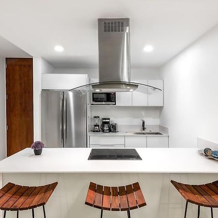 Trendy 1 Bedroom Apartment In Cruz Con Mar Brand New Building Playa del Carmen Exterior photo